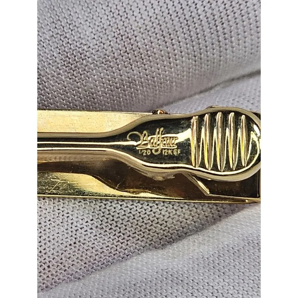 Unbranded preownedtreasures when